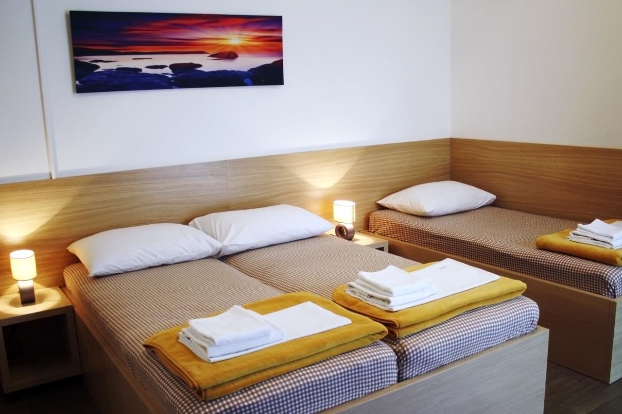 Rooms Fitea 奥西耶克 外观 照片