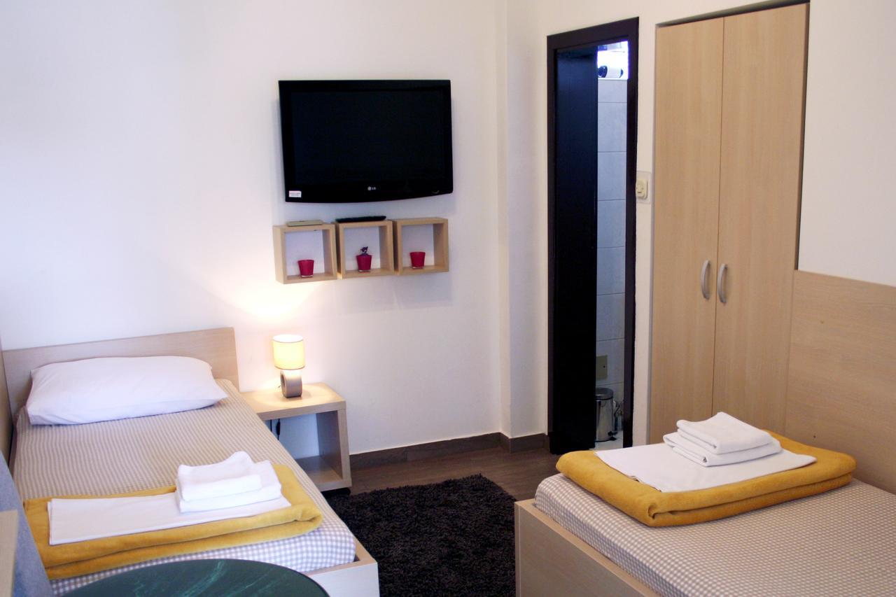 Rooms Fitea 奥西耶克 外观 照片